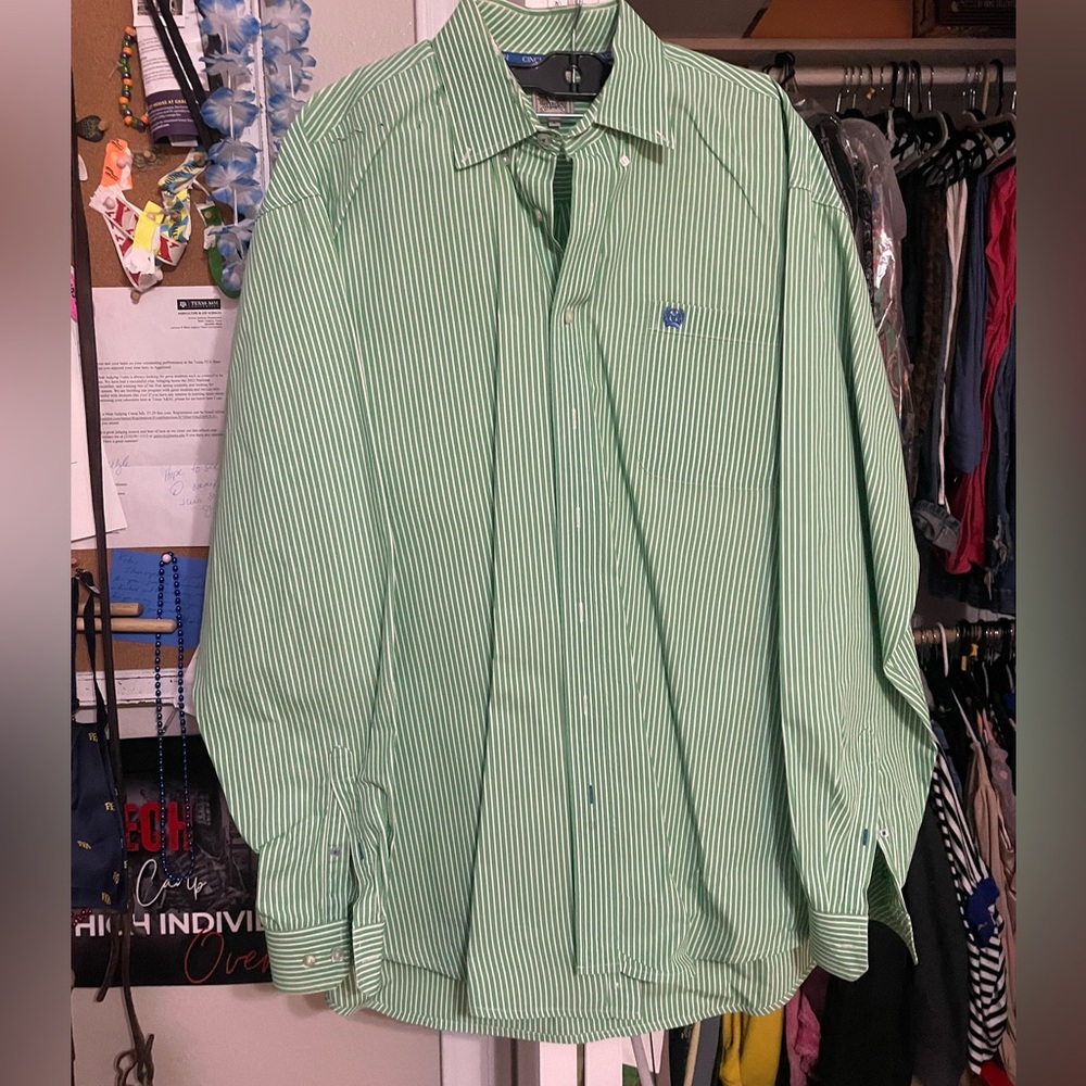 Men’s Cinch button down shirts